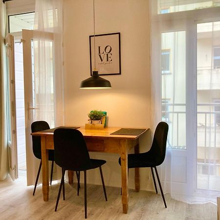 Living At Saarpartments - Adultsonly - Business & Holiday Homes With Kitchen For Long- And Short Term Stay, 3 Min To St Johanner Markt And Points Of Interest Saarbrücken Eksteriør billede
